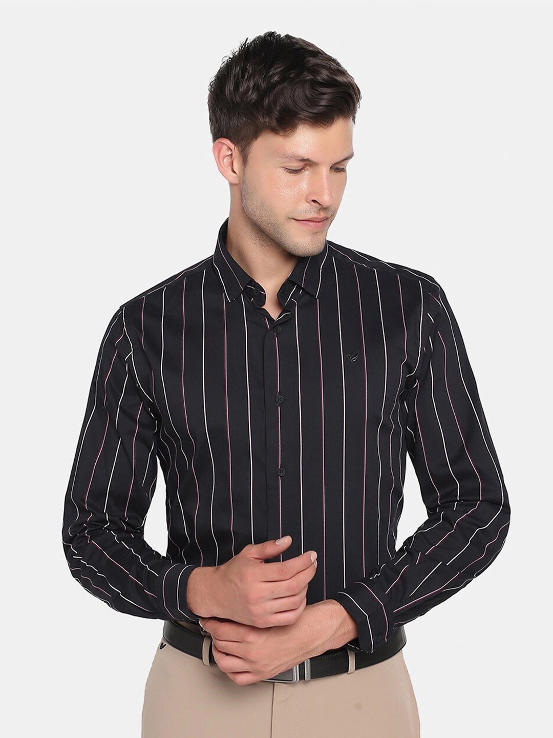 

Blackberrys Men Black Slim Fit Opaque Striped Formal Shirt