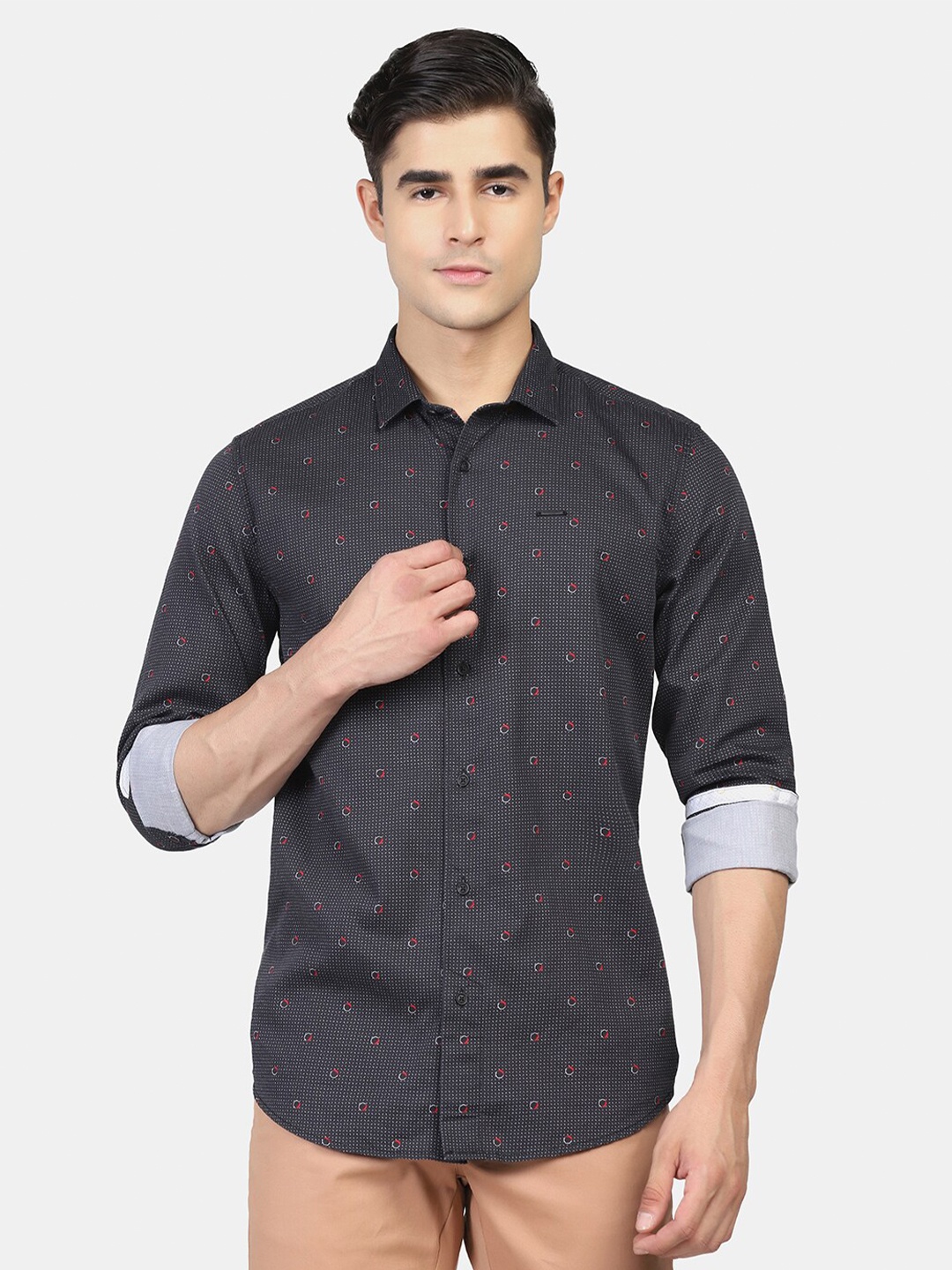 

Blackberrys Men Printed Pure Cotton Slim Fit Casual Shirt, Black