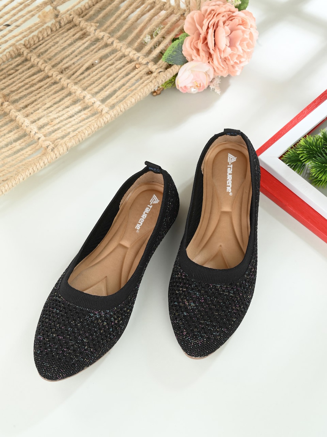 

TAURENE Women Black Ballerinas Flats