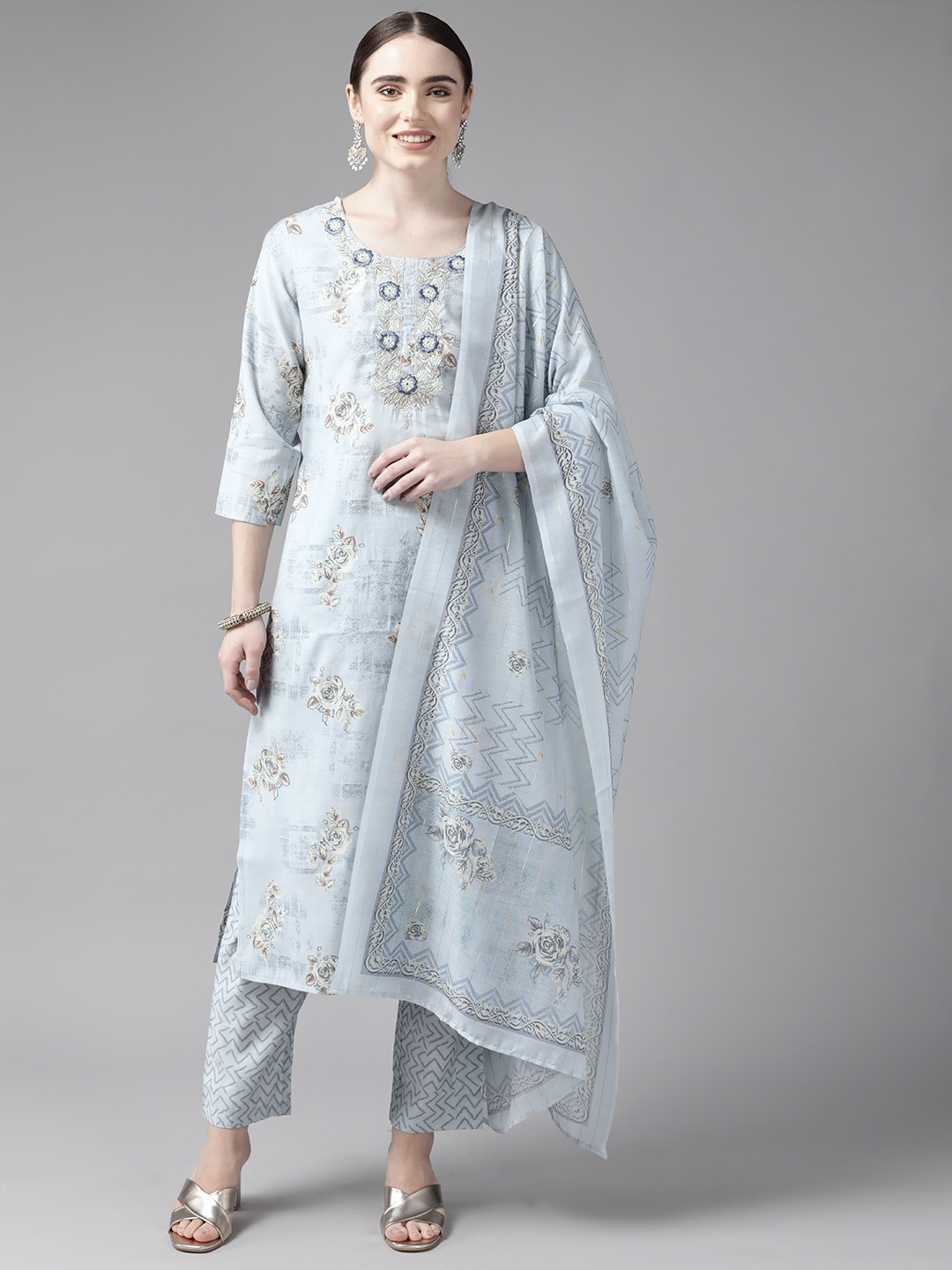 

Yufta Women Blue Floral Printed Embroidered Detail Kurta with Trousers & Dupatta