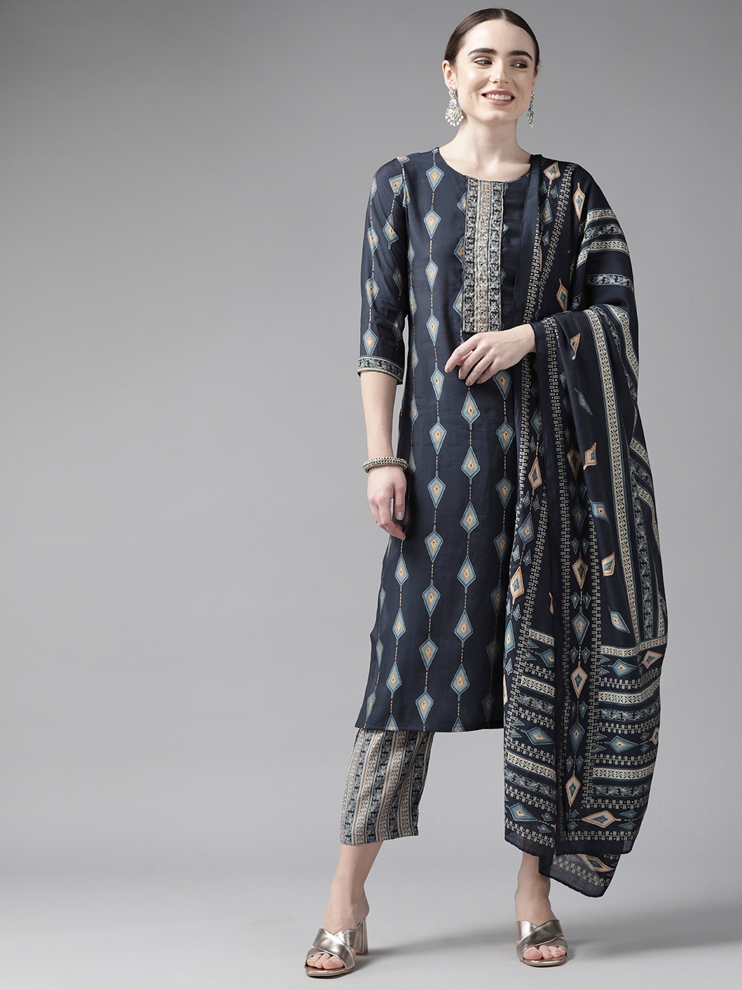 

Yufta Women Blue Ethnic Motifs Beads & Stones Kurta with Trousers & With Dupatta