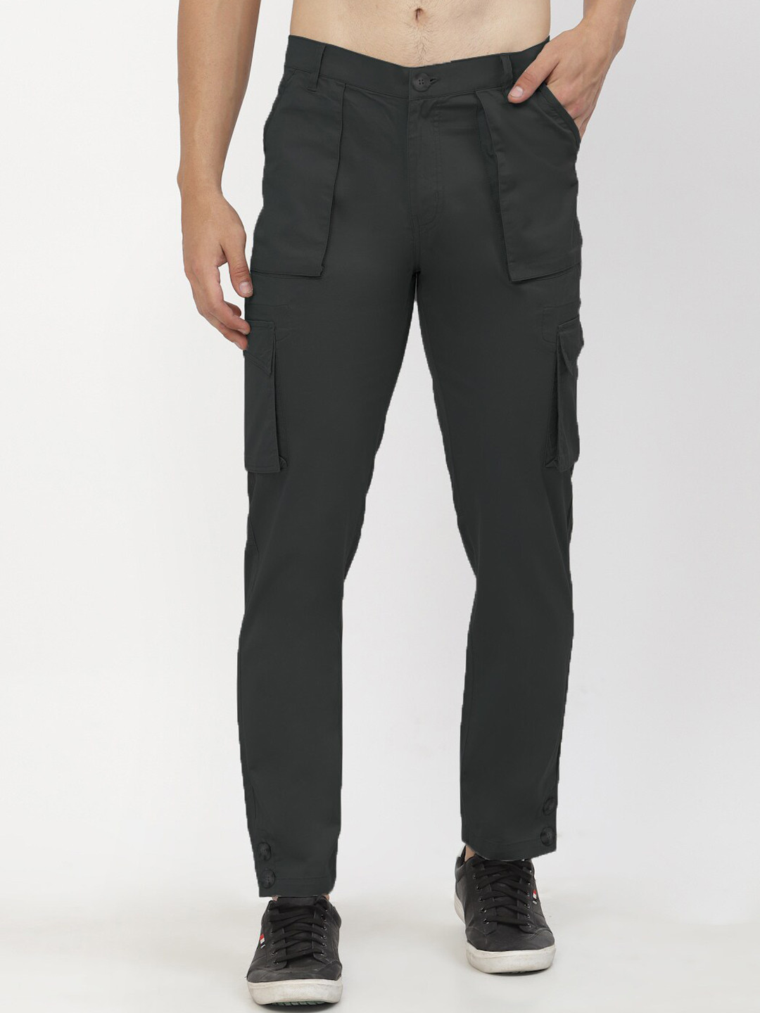 

SAPPER Men Olive Green Cargos Cotton Trousers