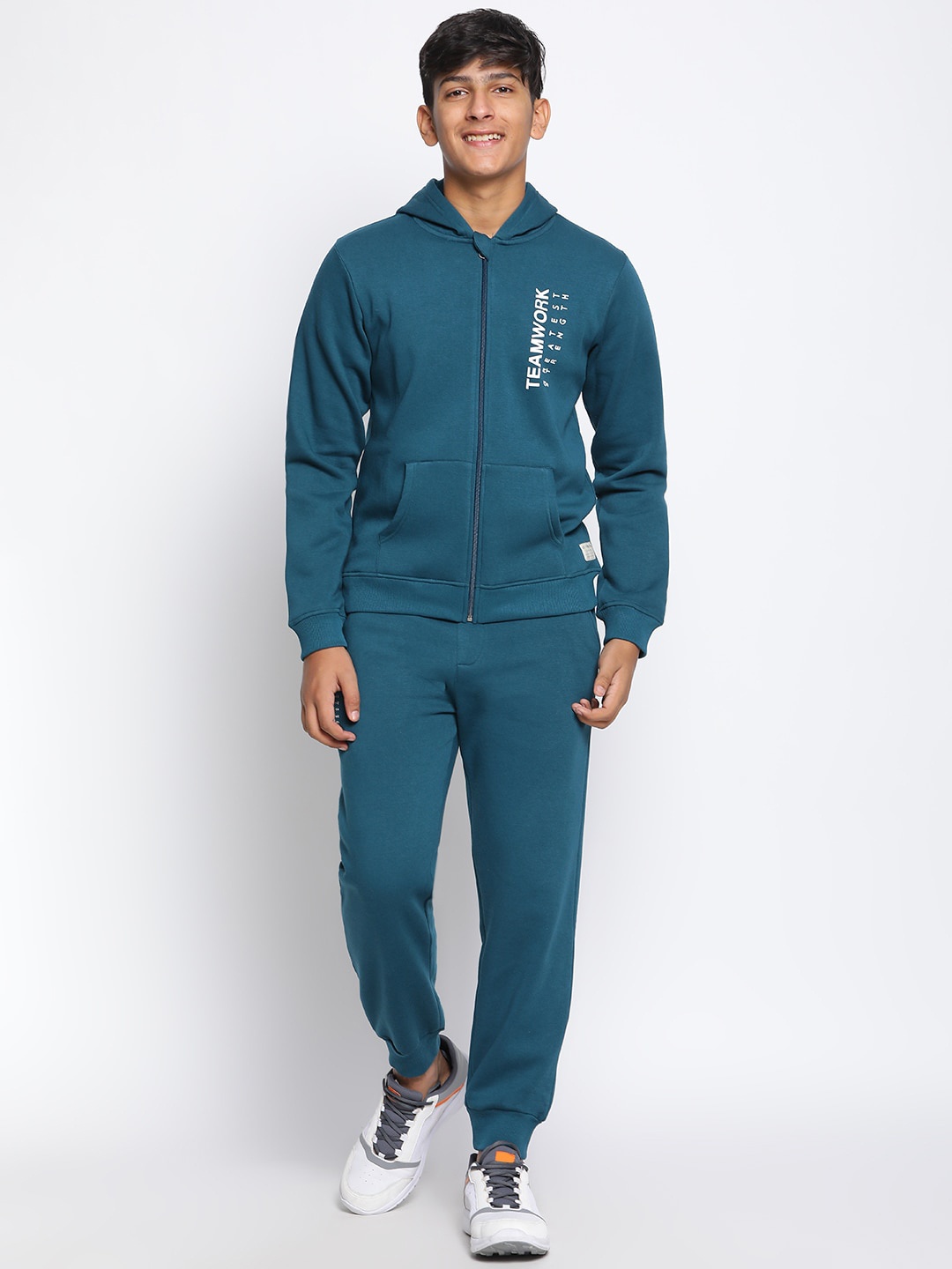 

Lil Tomatoes Boys Teal Printed Fleece Tracksuit