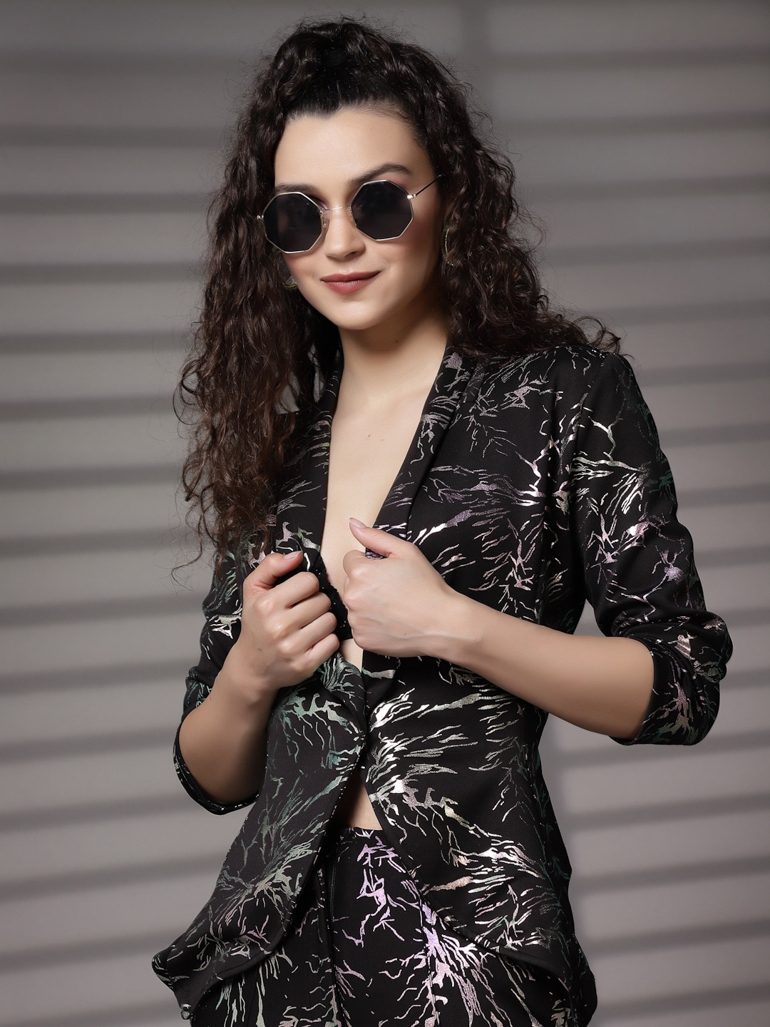 

KASSUALLY Women Black Printed Shawl Collar Blazers