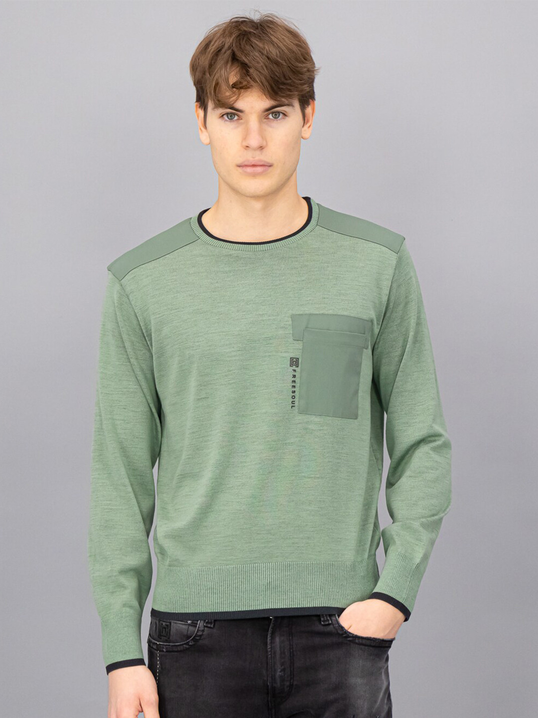 

FREESOUL Men Green & Black Pullover