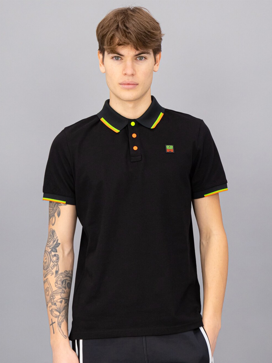 

FREESOUL Men Black Solid Polo Collar T-shirt