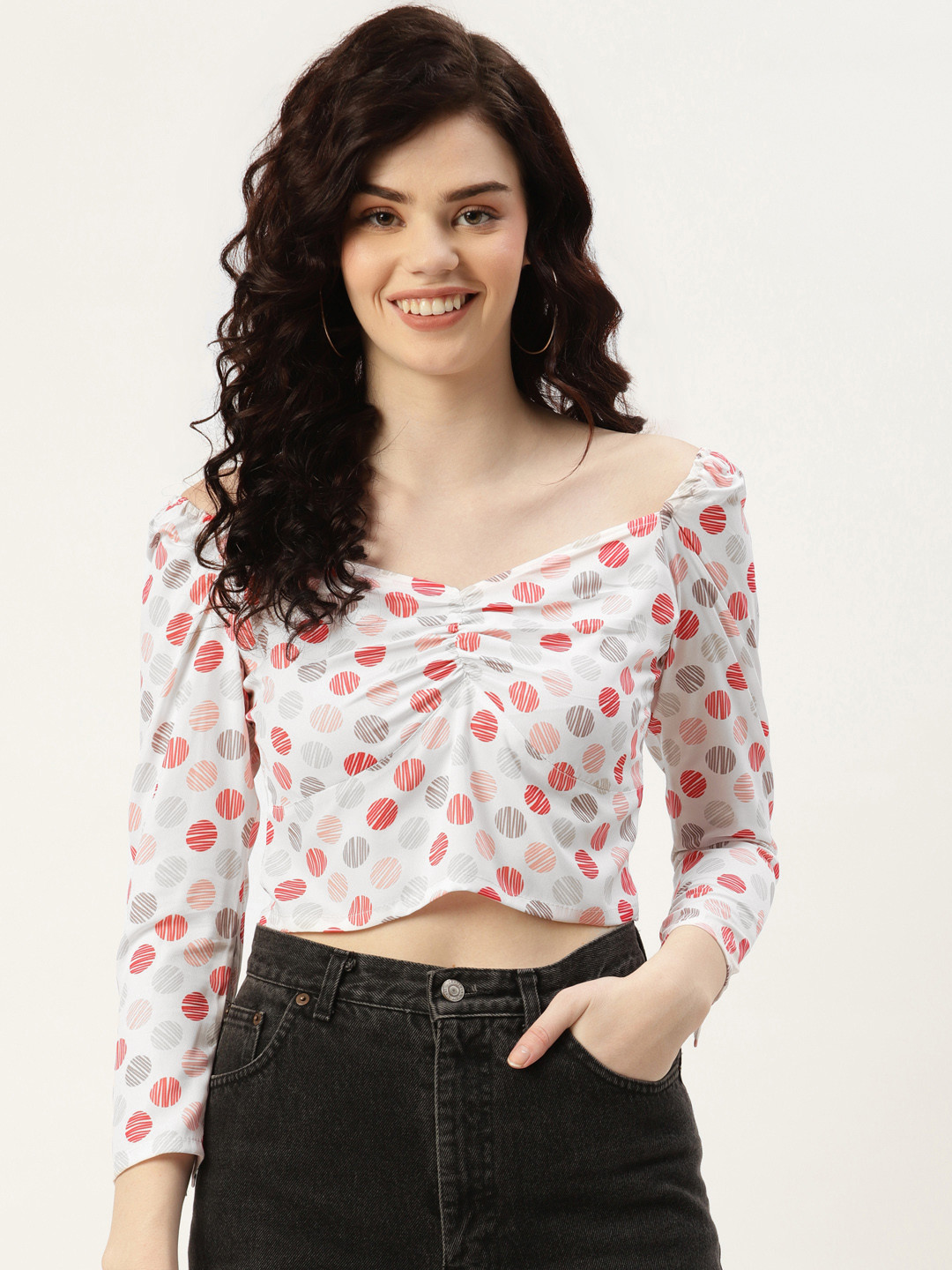 

Sleek Italia White Geometric Print Crepe Crop Top