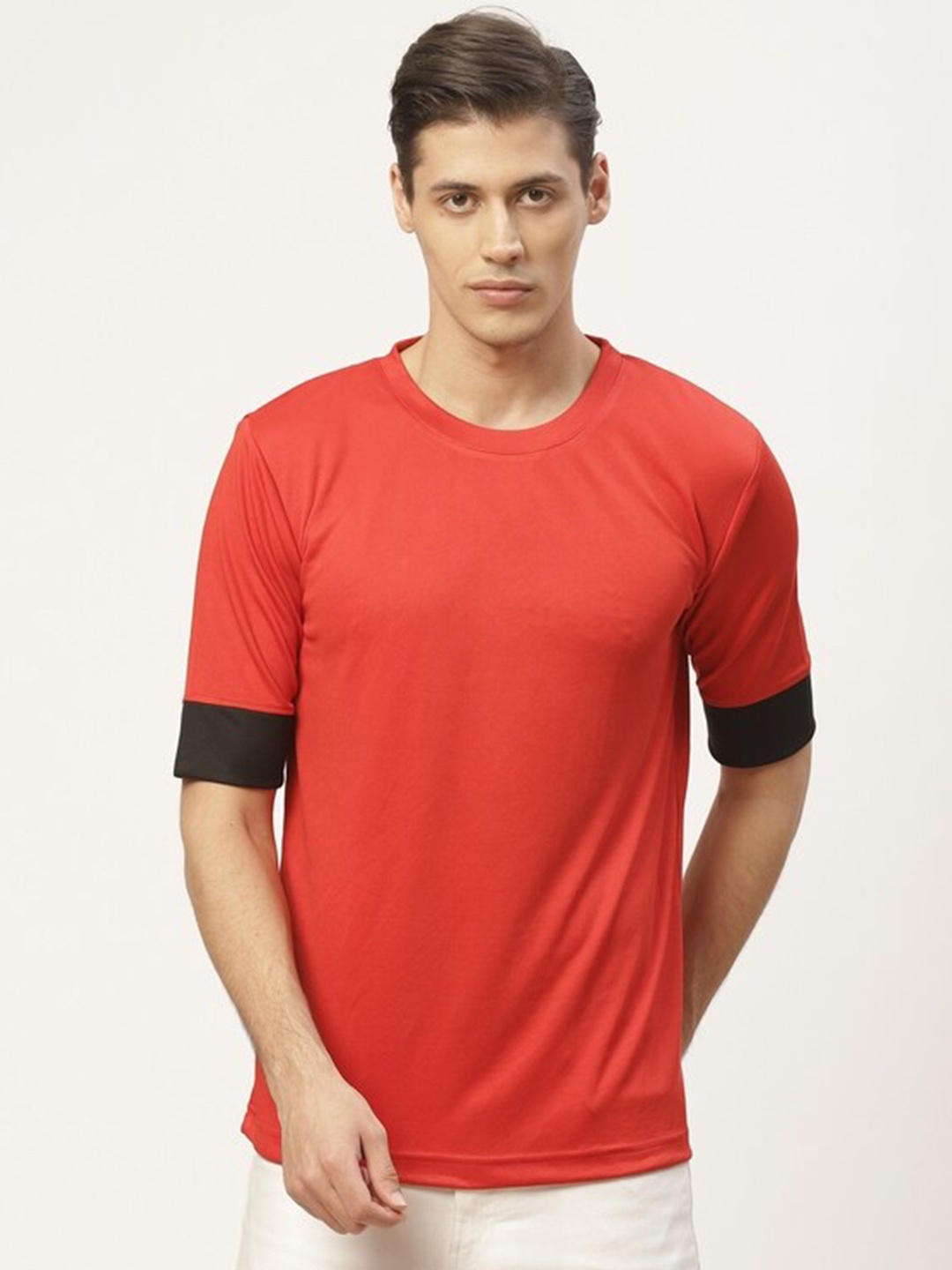 

PAUSE SPORT Men Red & Black Cotton T-shirt