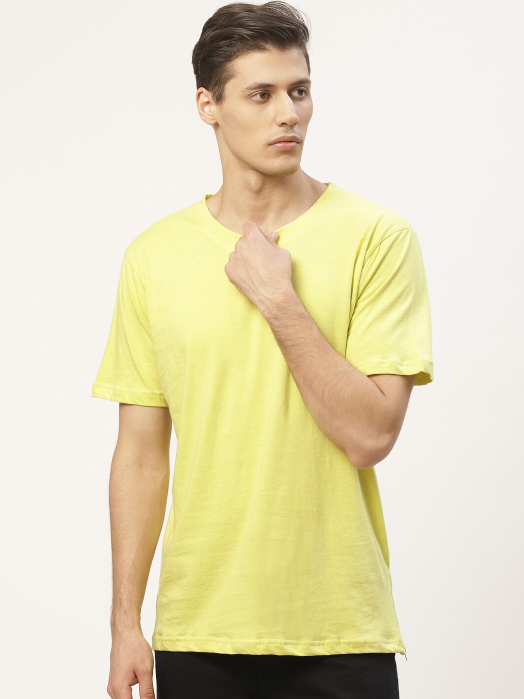 

PAUSE SPORT Men Yellow Cotton T-shirt