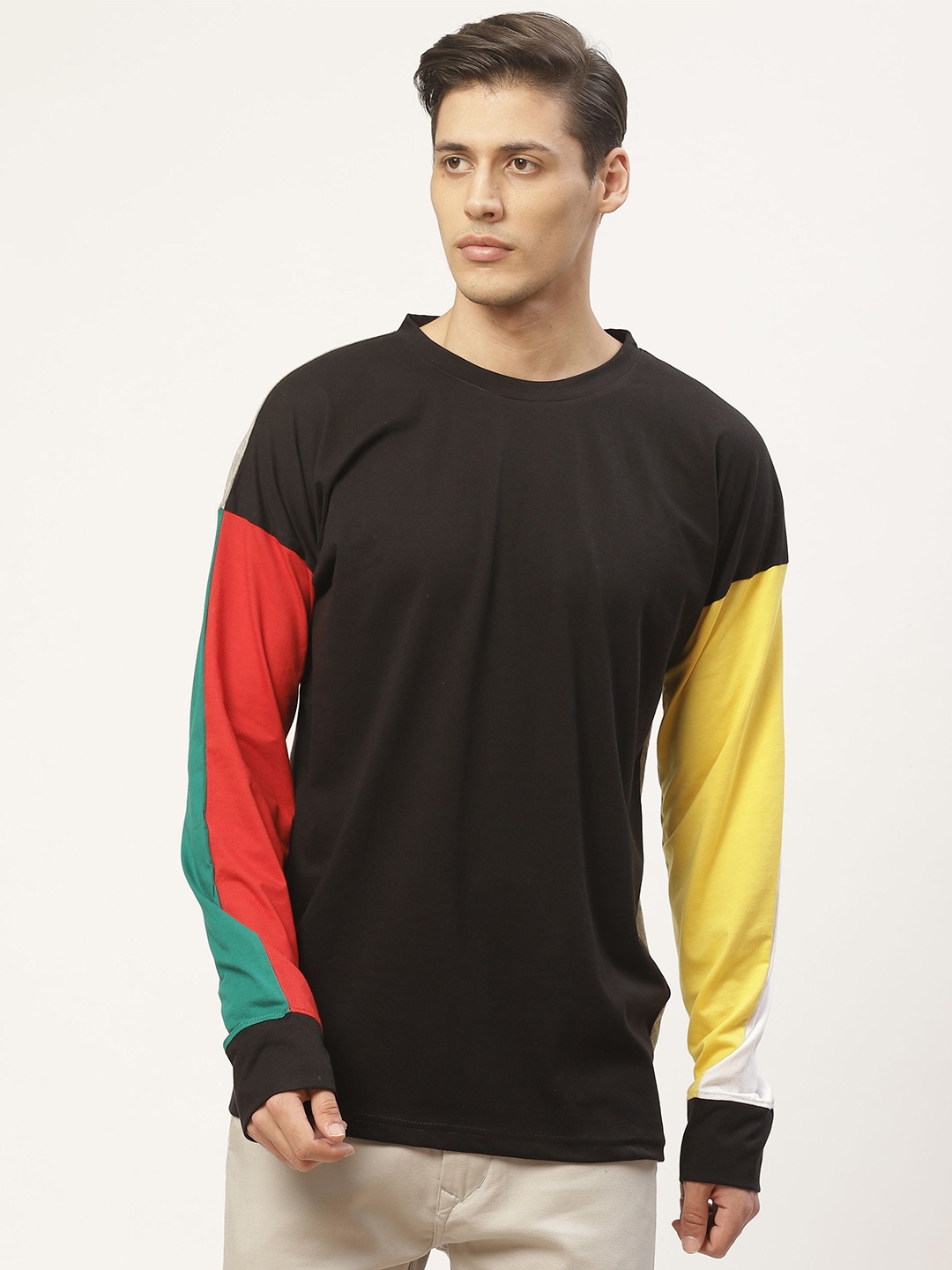 

PAUSE SPORT Men Black & Yellow Cotton T-shirt