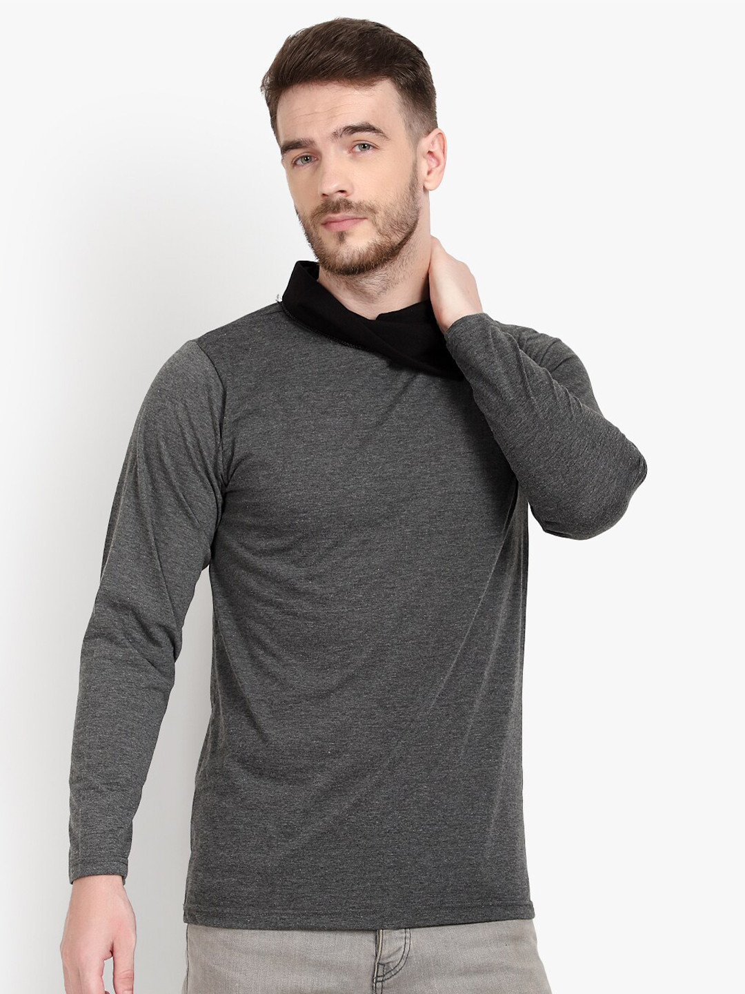 

PAUSE SPORT Men Grey Turtle Neck T-shirt