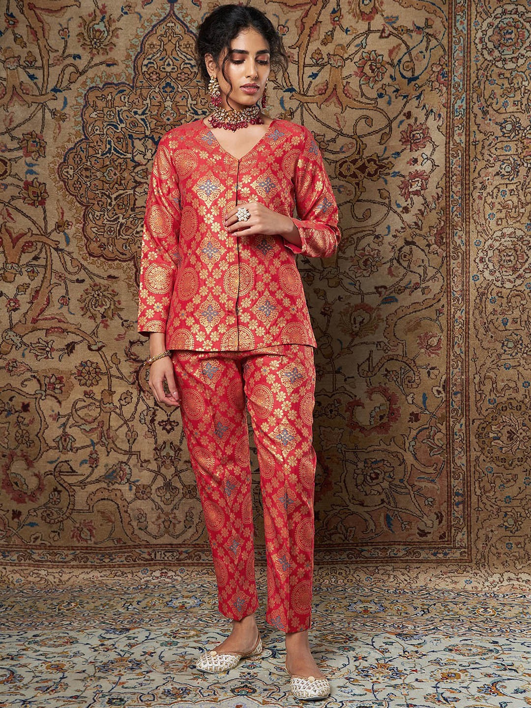 

Shae by SASSAFRAS Women Red Self-Design Ethnic Motif Top & Trouser Co-Ords Set