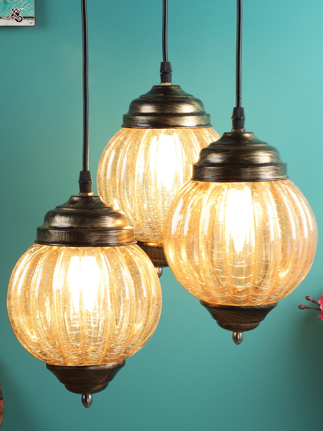 

foziq Gold-Toned Solid Spherical Ceiling Lamp