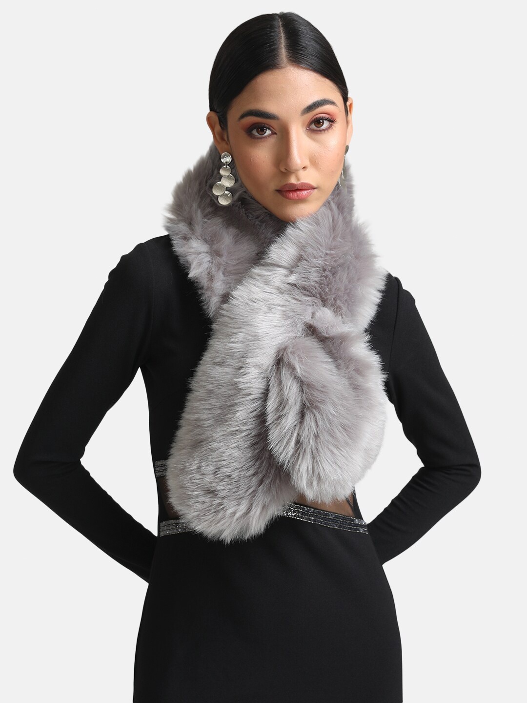 

Kazo Women Grey Acrylic Luxury Fur Scarf