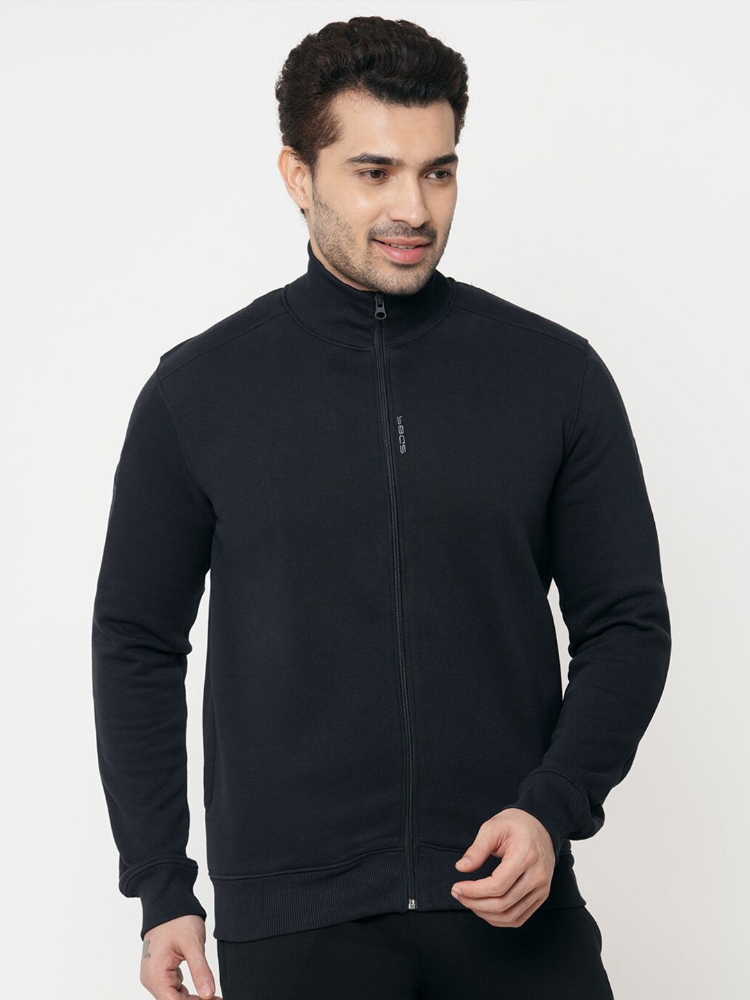 

Sweet Dreams Men Navy Blue Solid Sweatshirt