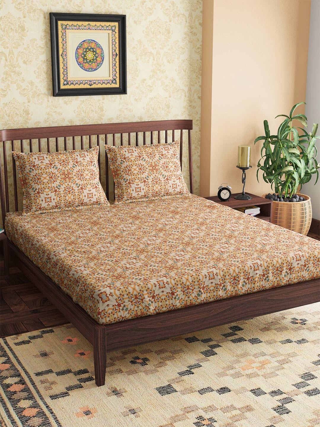 

PETAL HOME Yellow & Brown Floral 300 TC King Bedsheet with 2 Pillow Covers