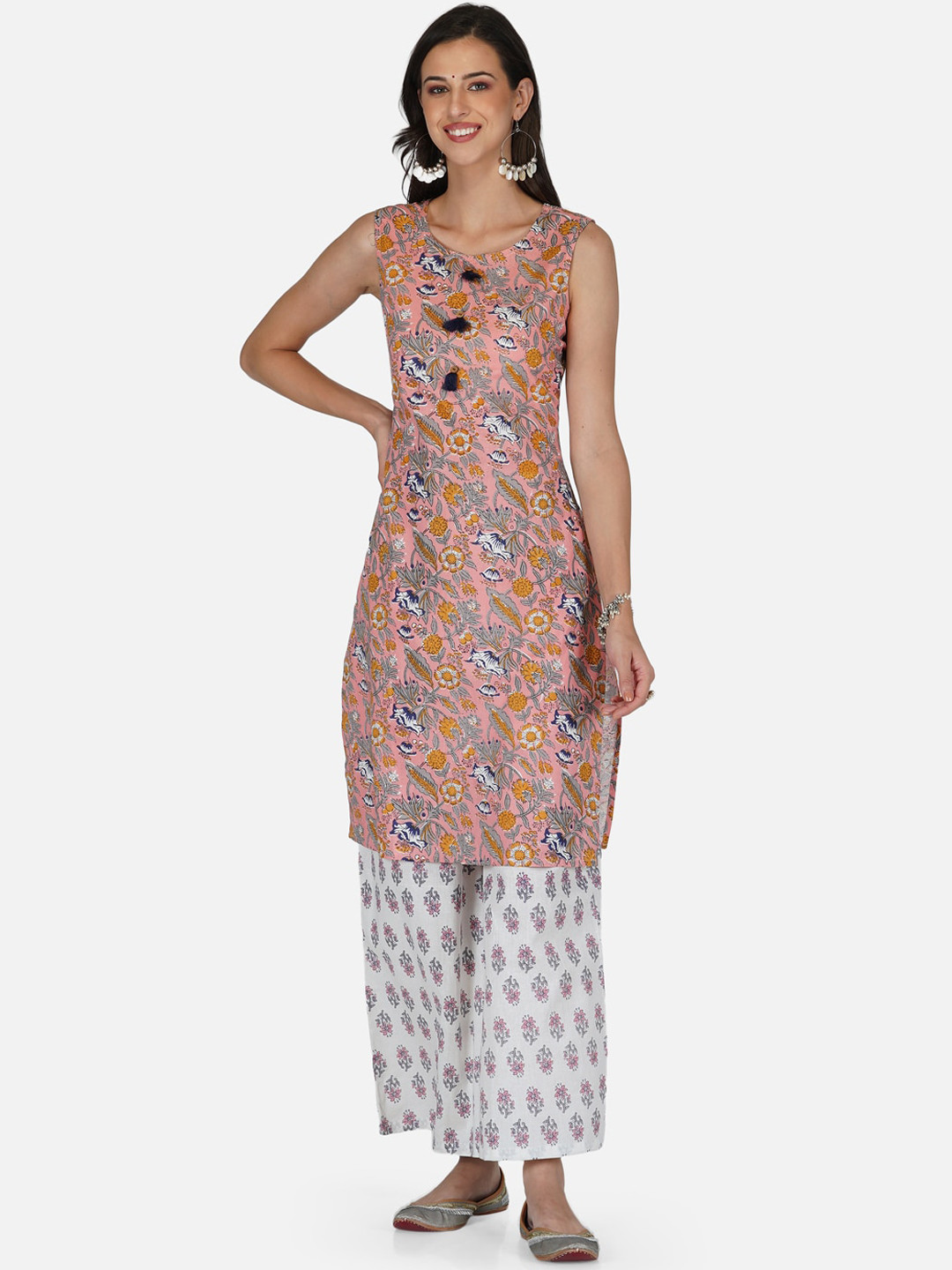 

METRO-FASHION Women Pink Floral Printed Thread Work Kurta with Palazzos & With Dupatta