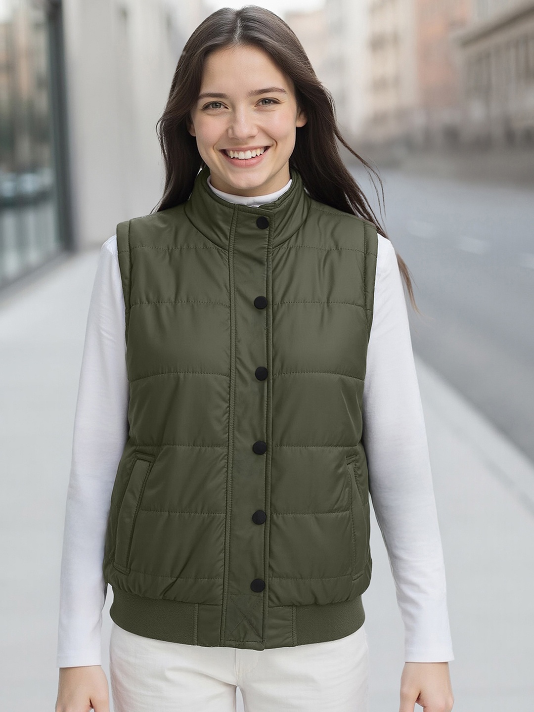 

Bewakoof Women Green Solid Nylon Puffer Jacket