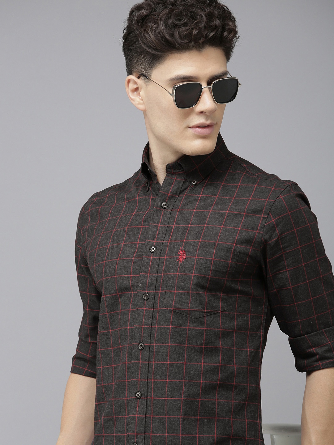 

U S Polo Assn Men Charcoal Black And Red Tailored Fit Checked Pure Cotton Casual Shirt