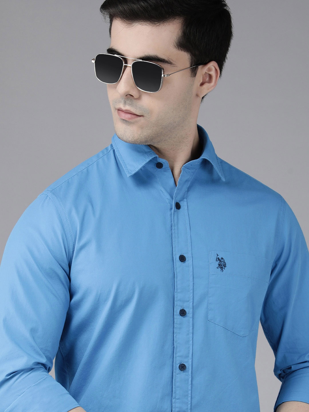 

U.S. Polo Assn. Men Blue Tailored Fit Solid Opaque Pure Cotton Casual Shirt