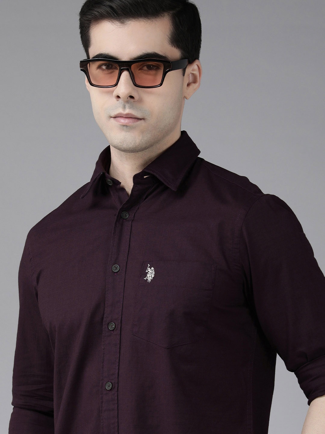 

U S Polo Assn Men Burgundy Solid Tailored Fit Pure Cotton Casual Shirt