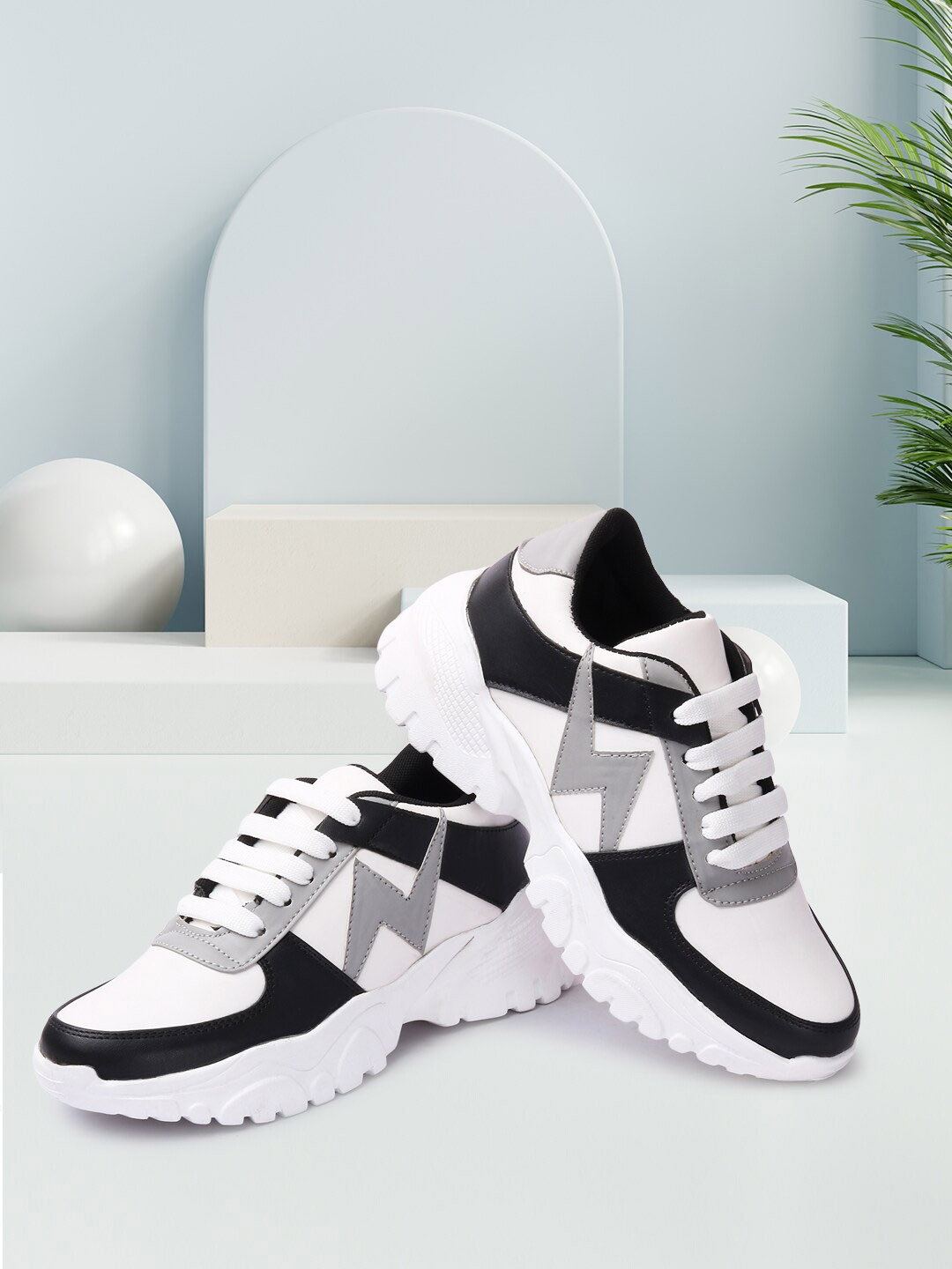 

Elibolz Women Black & White Colourblocked Lace-Ups Sneakers