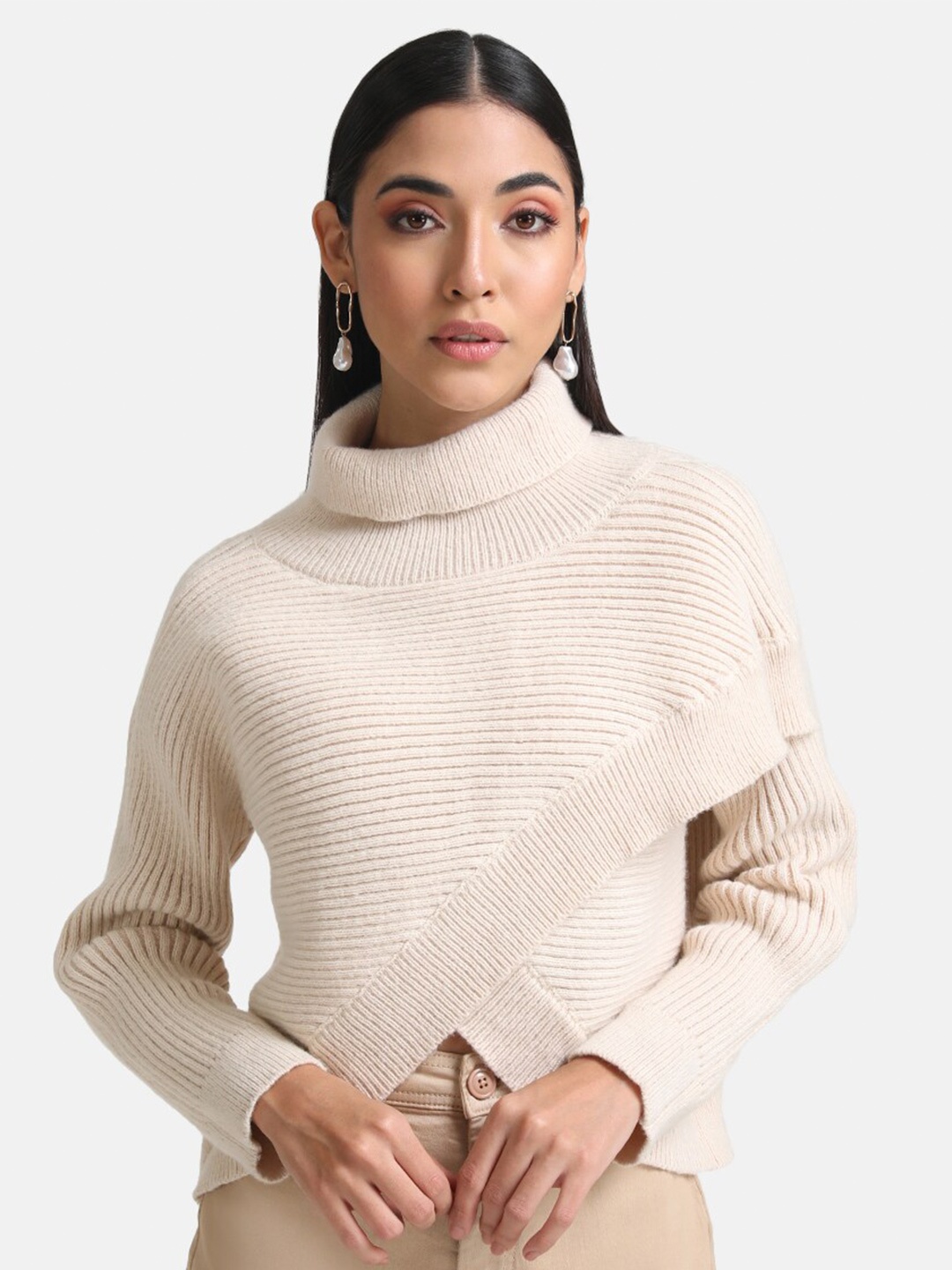 

Kazo Women Beige Ribbed Pullover