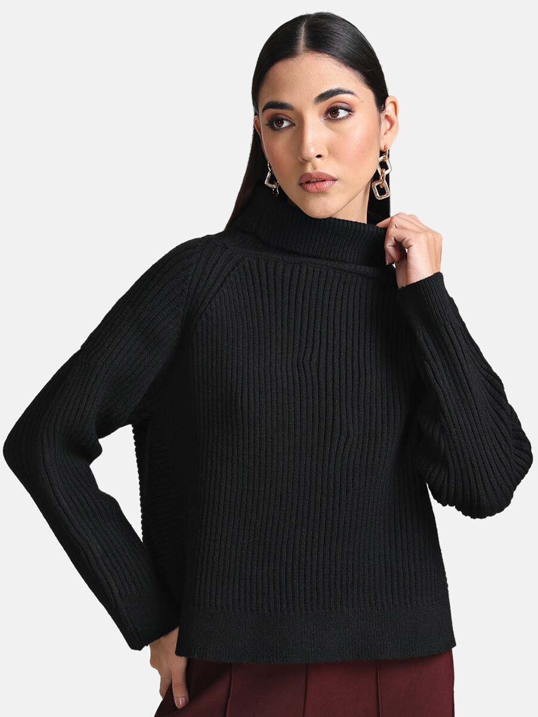 

Kazo Women Black Ribbed Pullover