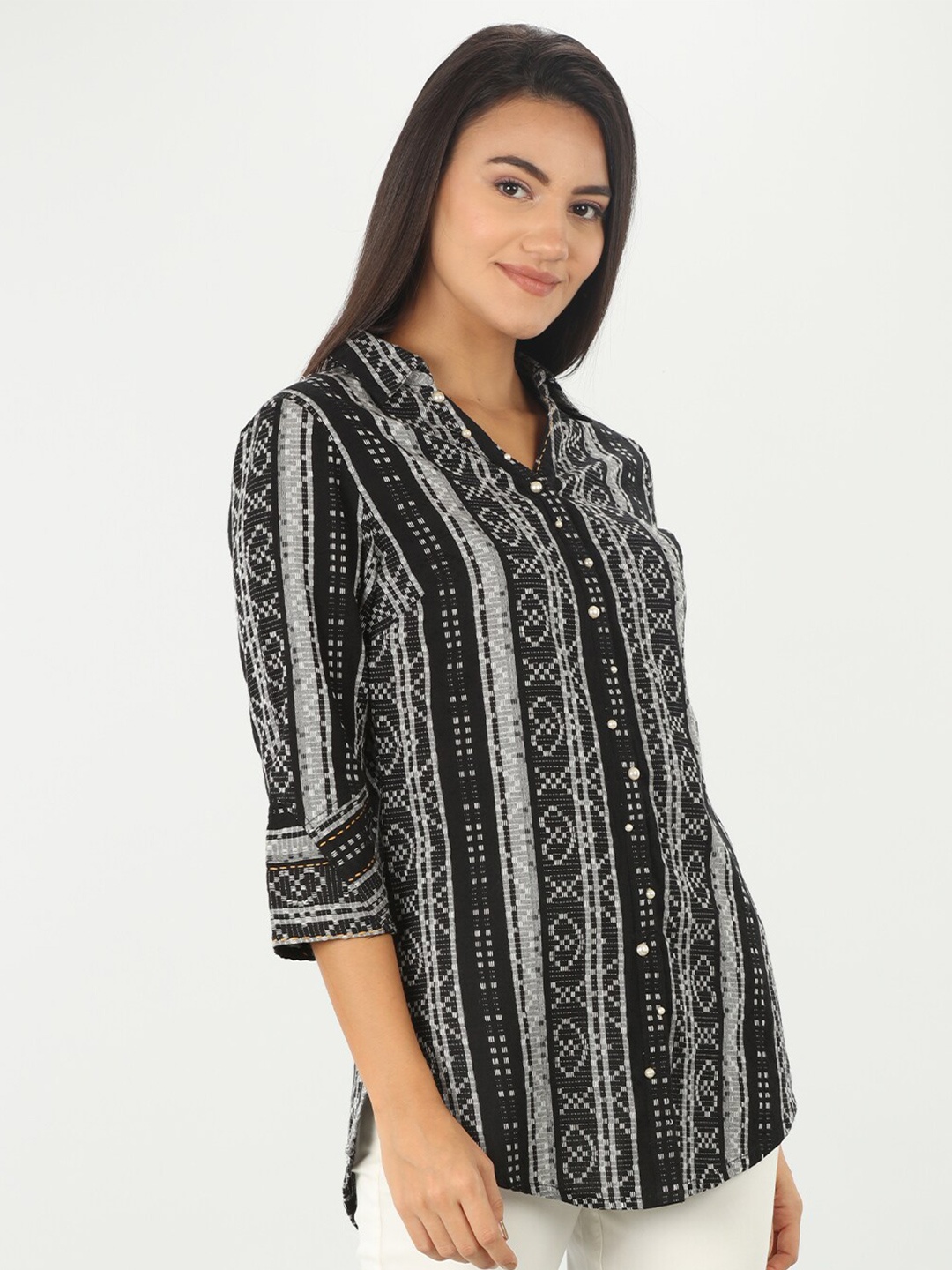 

Mustard Women Black Printed Cotton Casual Shirt