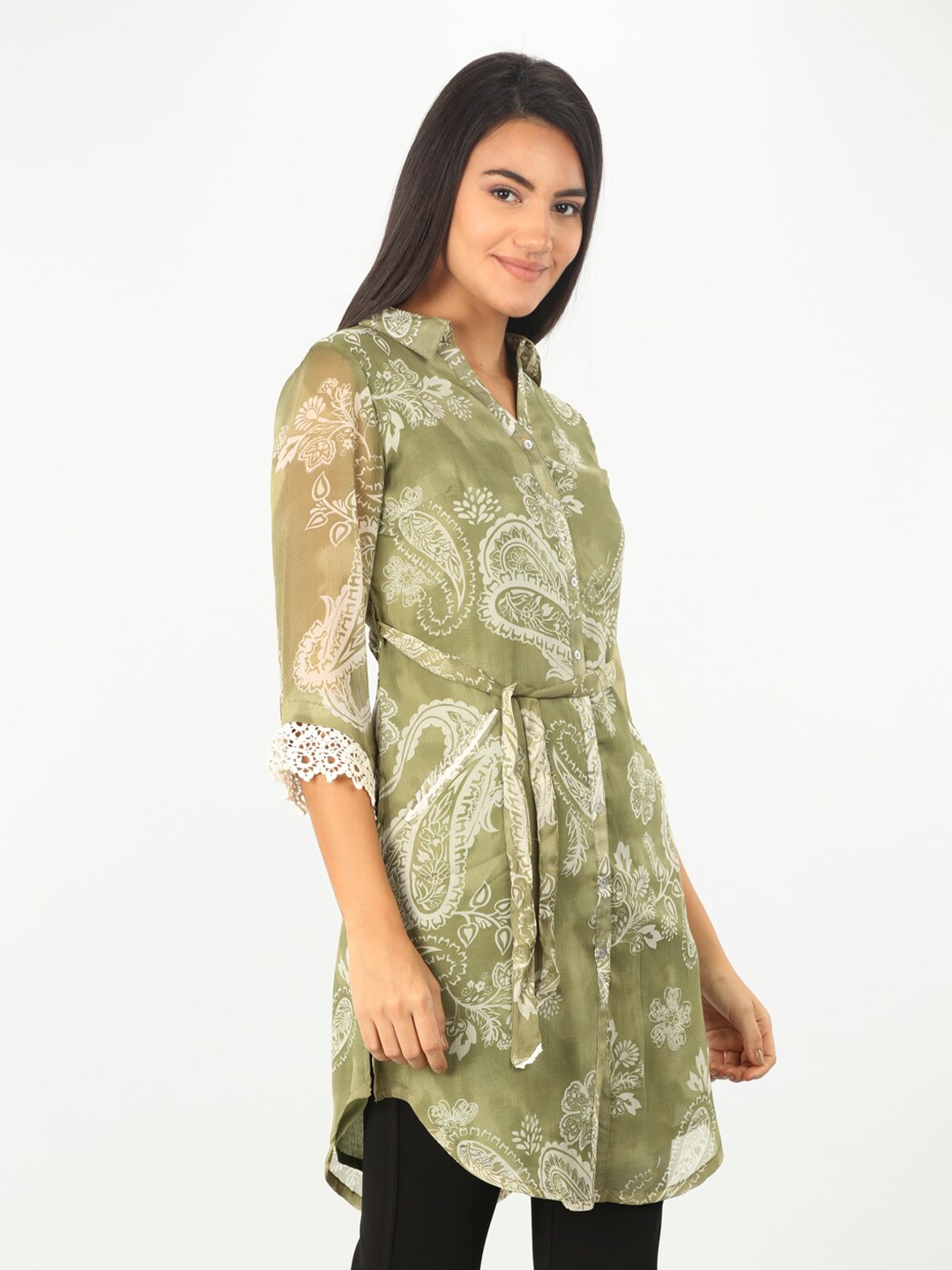 

Mustard Women Green Floral Printed Casual Shirt