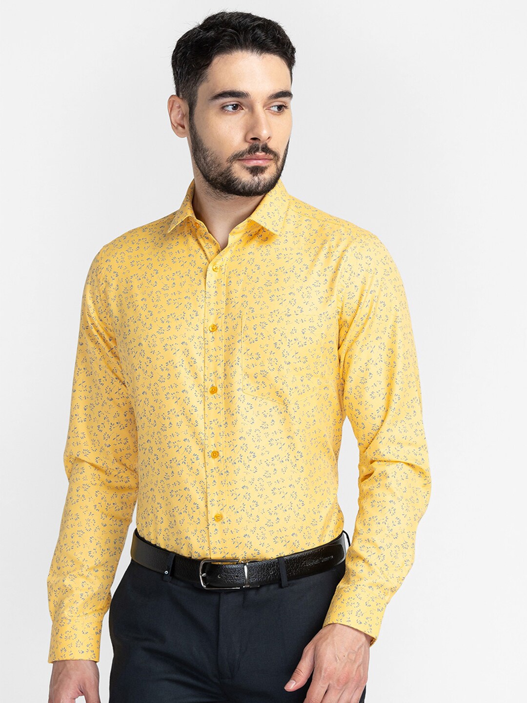 

Oxemberg Men Yellow Classic Slim Fit Floral Printed Formal Cotton Shirt