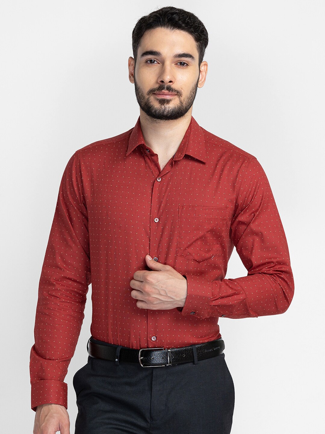 

Oxemberg Men Maroon Classic Slim Fit Formal Cotton Shirt