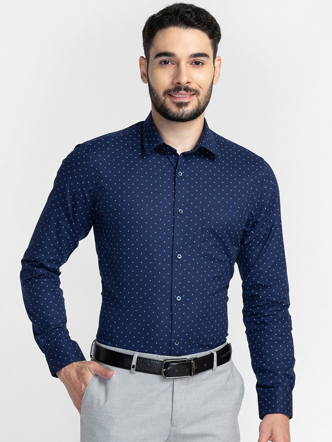 

Oxemberg Men Navy Blue Classic Slim Fit Printed Formal Shirt
