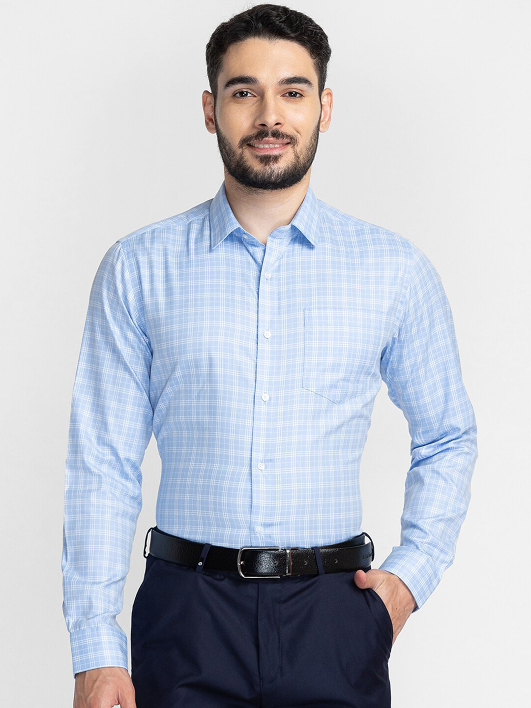 

Oxemberg Men Blue Classic Slim Fit Checked Formal Shirt