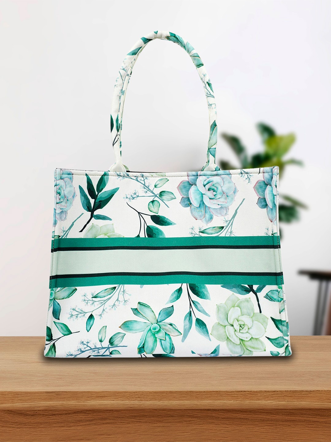 

Crazy Corner Floral Printed Handheld Bag Handbags, White