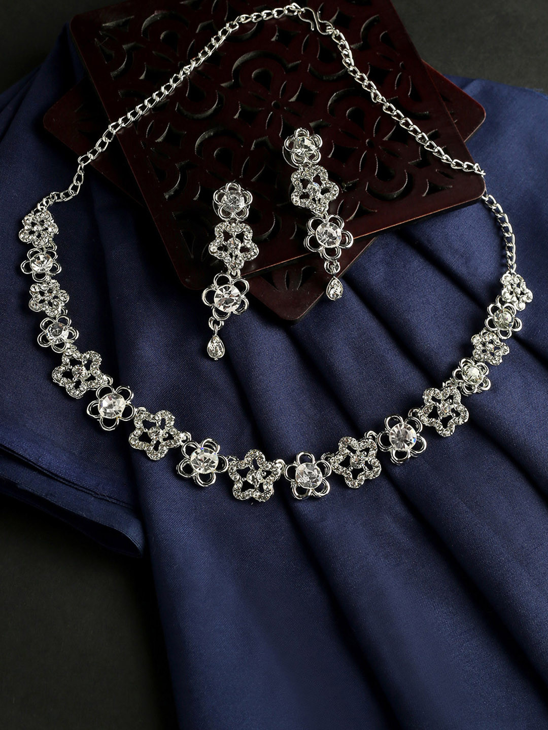 

MAD CLUB Women American Diamond Rhodium-Plated Necklace with Earrings, Silver