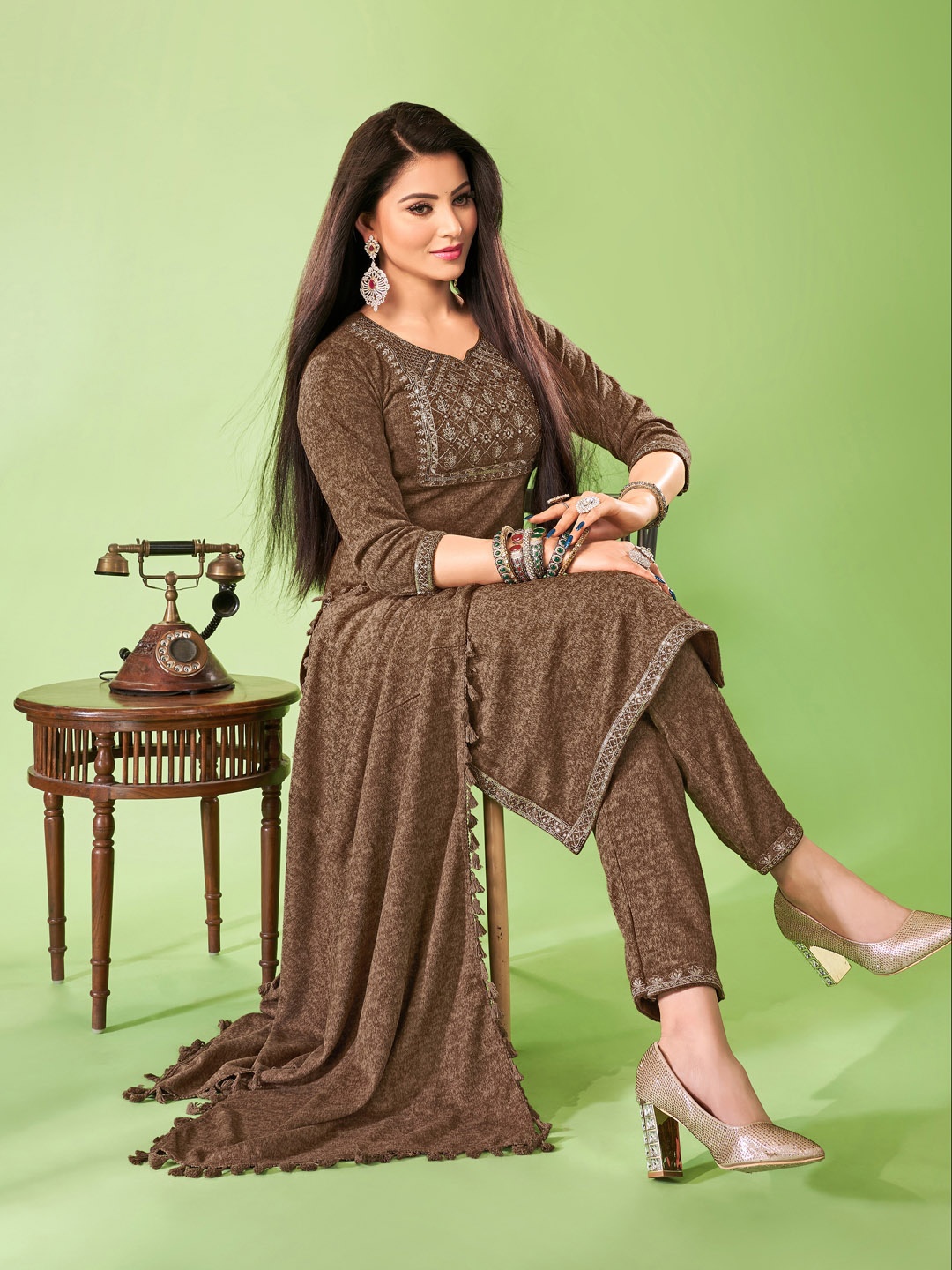 

Ziva Fashion Women Brown Floral Thread Work Pure Wool Kurta With Trousers & With Dupatta