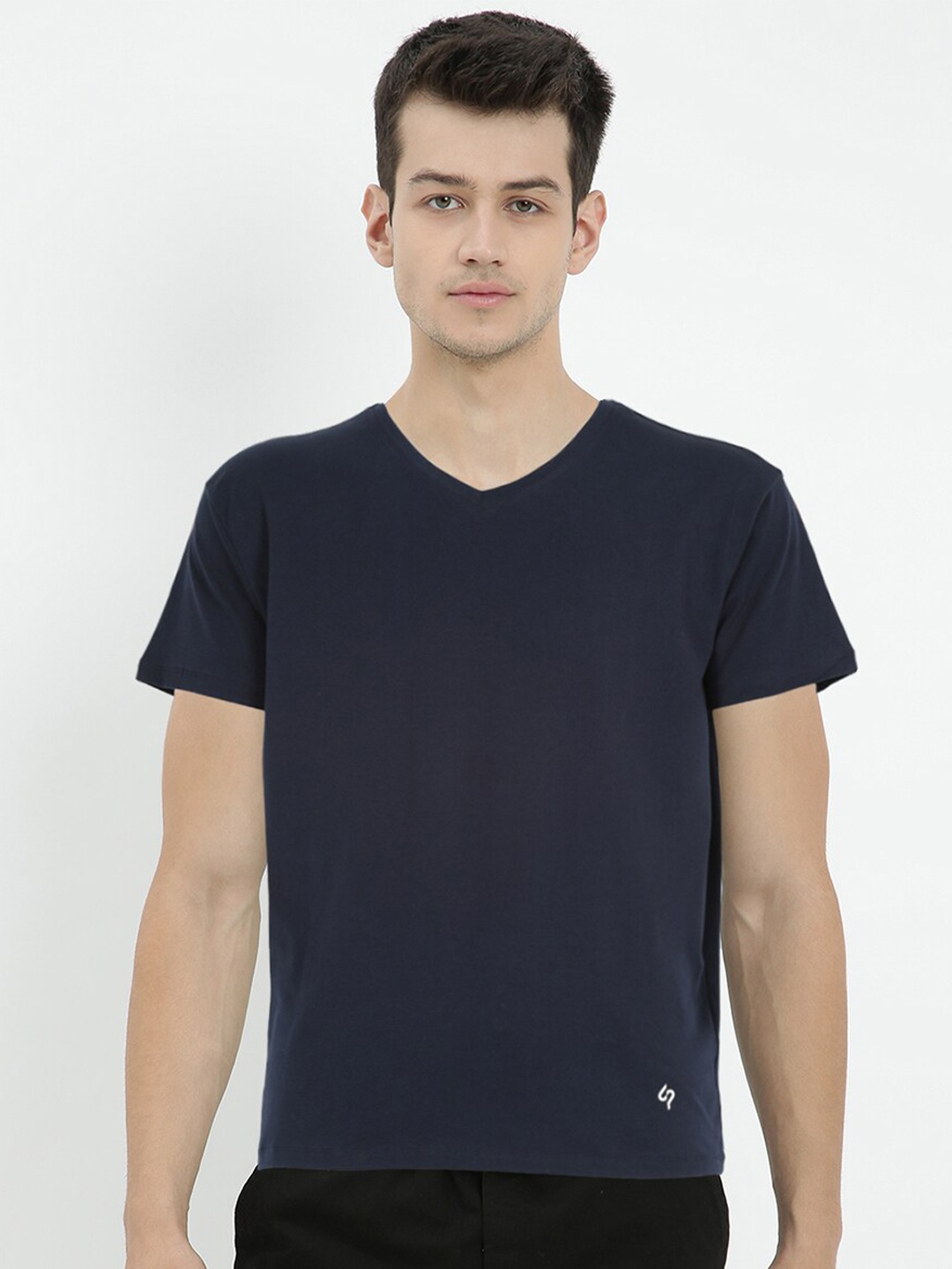 

V2 Value & Variety Men Navy Blue Solid V-Neck Cotton T-shirt