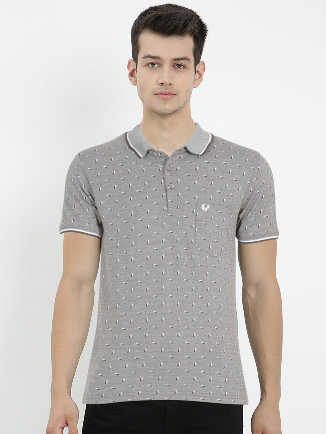 

V2 Value & Variety Men Grey Conversational Printed T-shirt