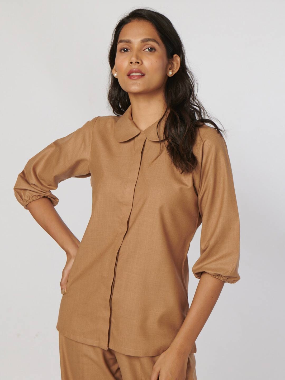 

NOT SO PINK Women Peter Pan Collar Shirt, Camel brown