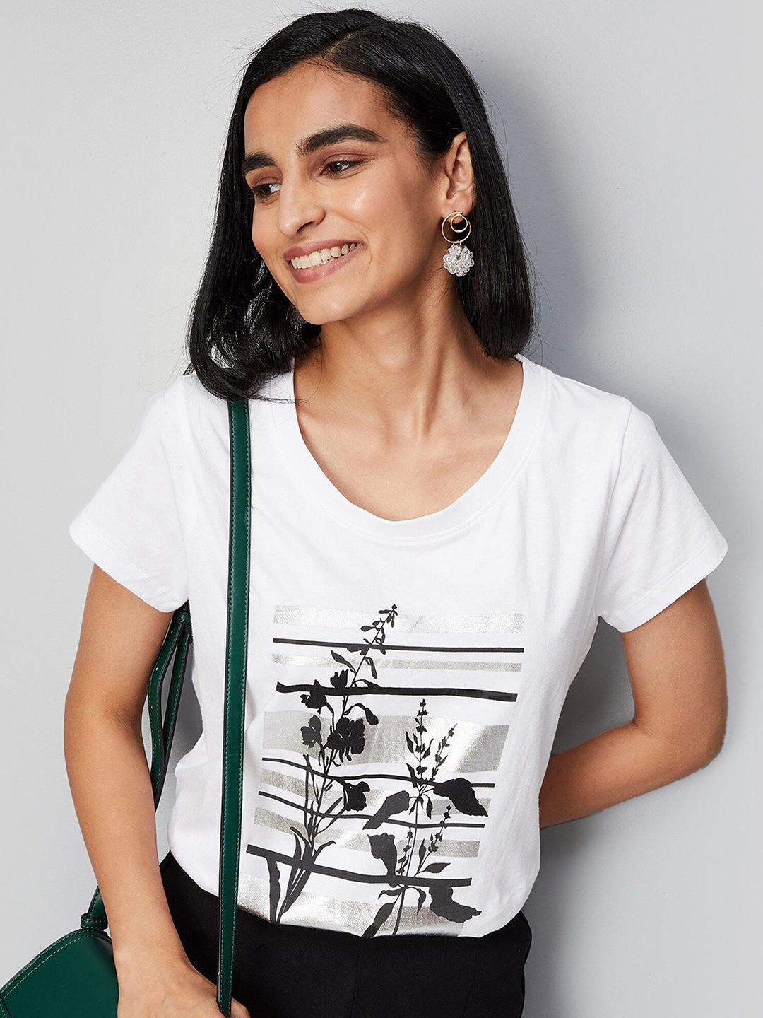 

max Women White Printed Round Neck Cotton T-shirt