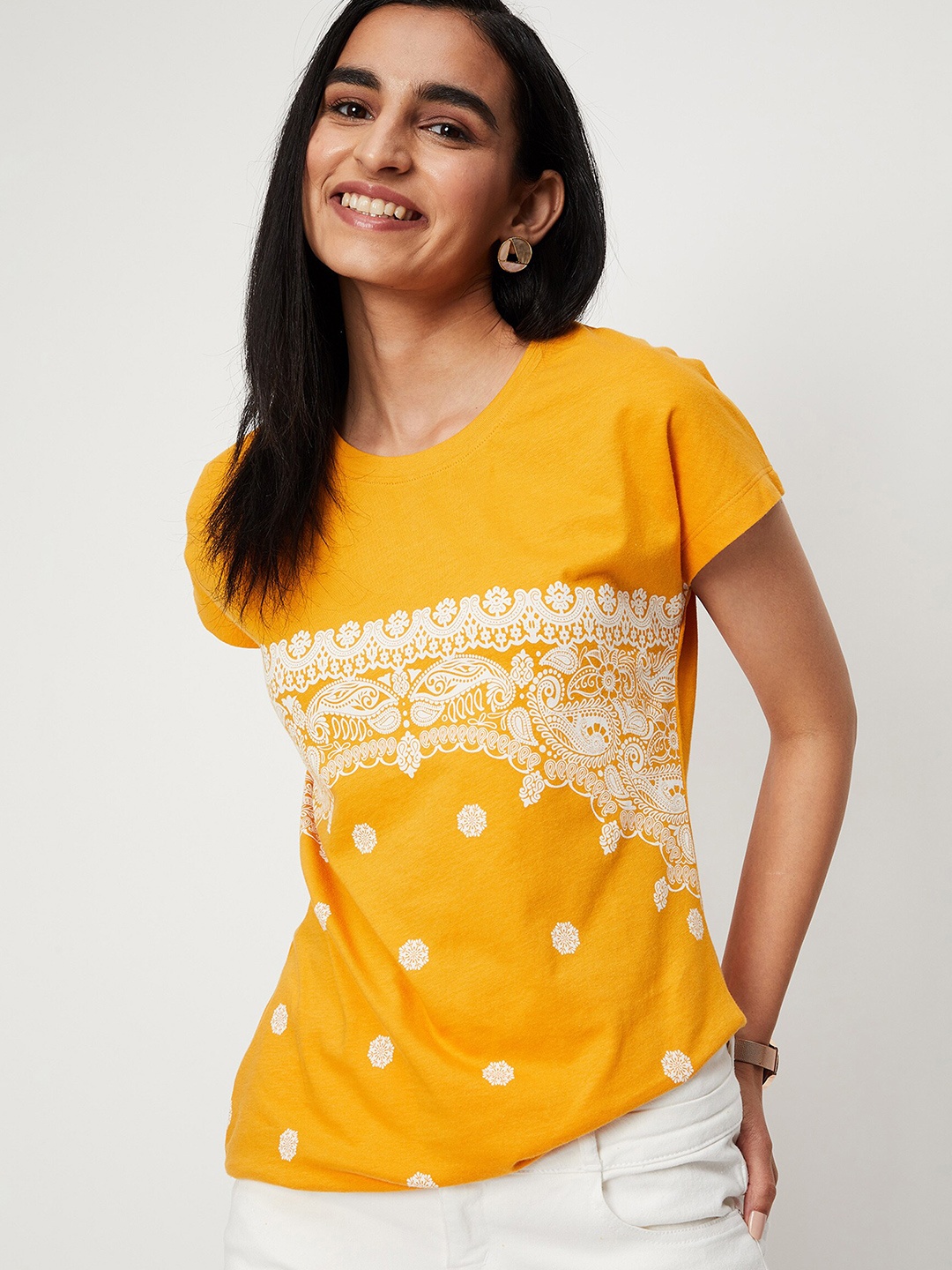 

max Women Yellow Printed Round Neck Cotton T-shirt