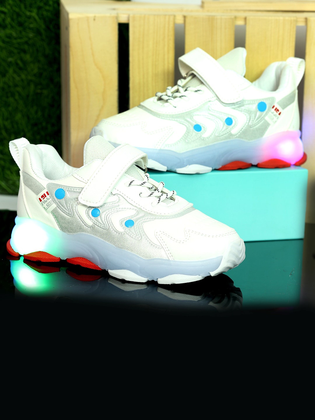 

PASSION PETALS Unisex Kids White Colourblocked PU Sneakers