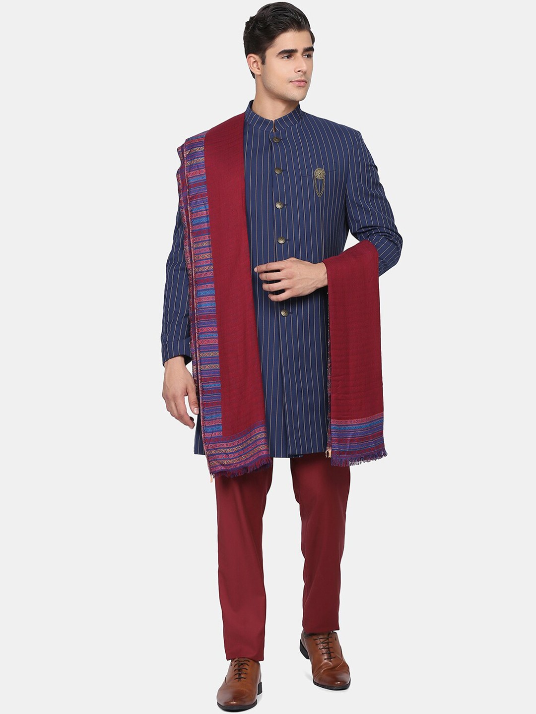 

Blackberrys Men Navy Blue & Red Striped Sherwani Set