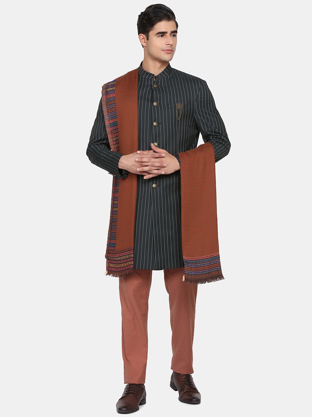 

Blackberrys Men Olive Slim-Fit Bandhgala Two-Piece Suit