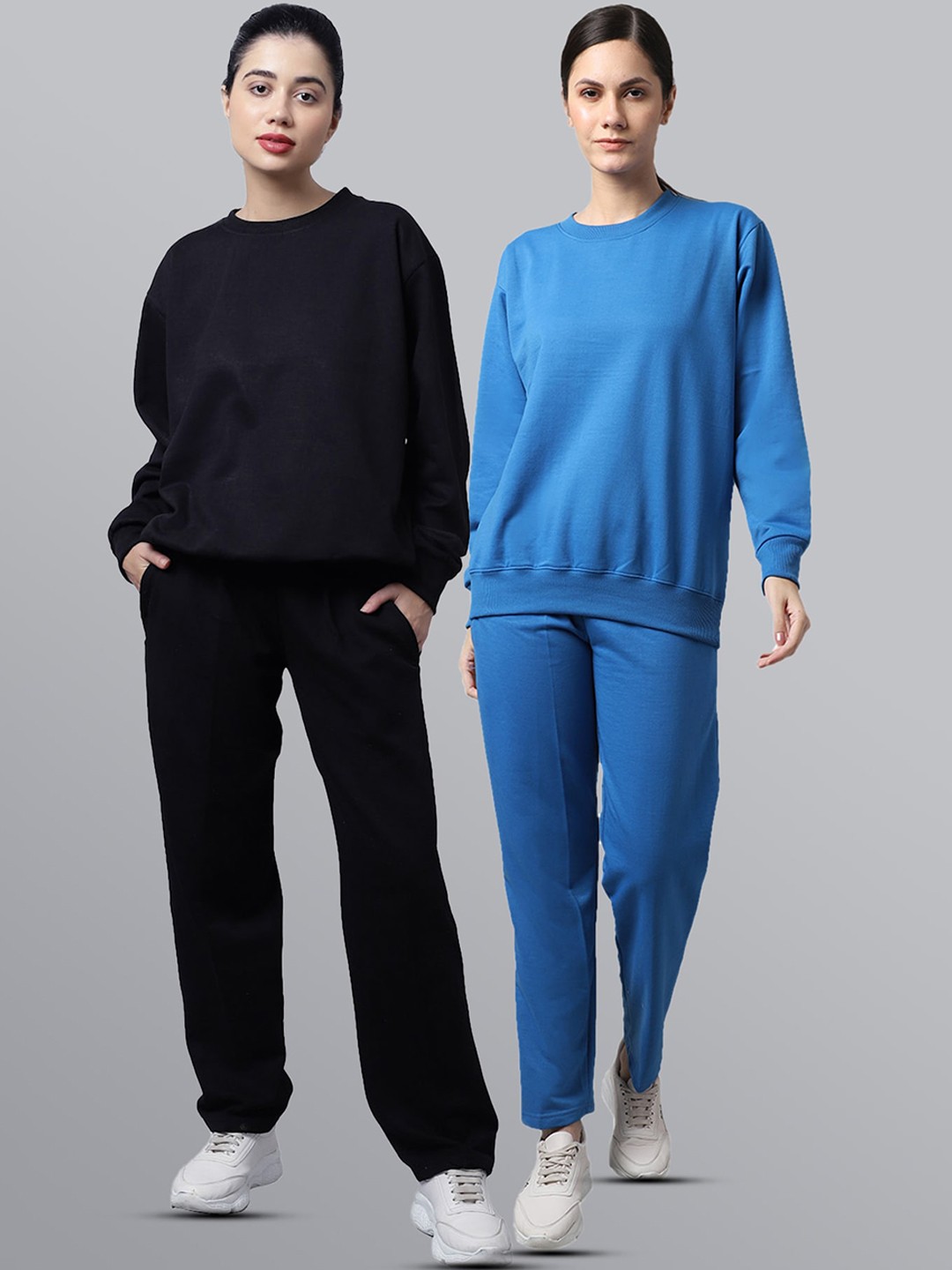 

VIMAL JONNEY Women Pack Of 2 Black & Blue Solid Fleece Tracksuits
