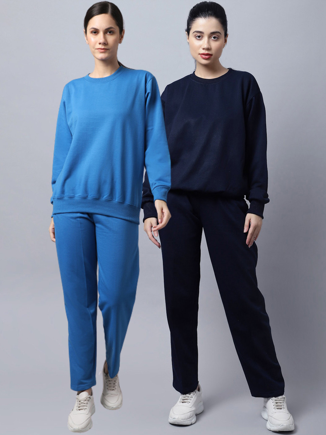 

VIMAL JONNEY Women Pack Of 2 Blue Solid Fleece Tracksuits