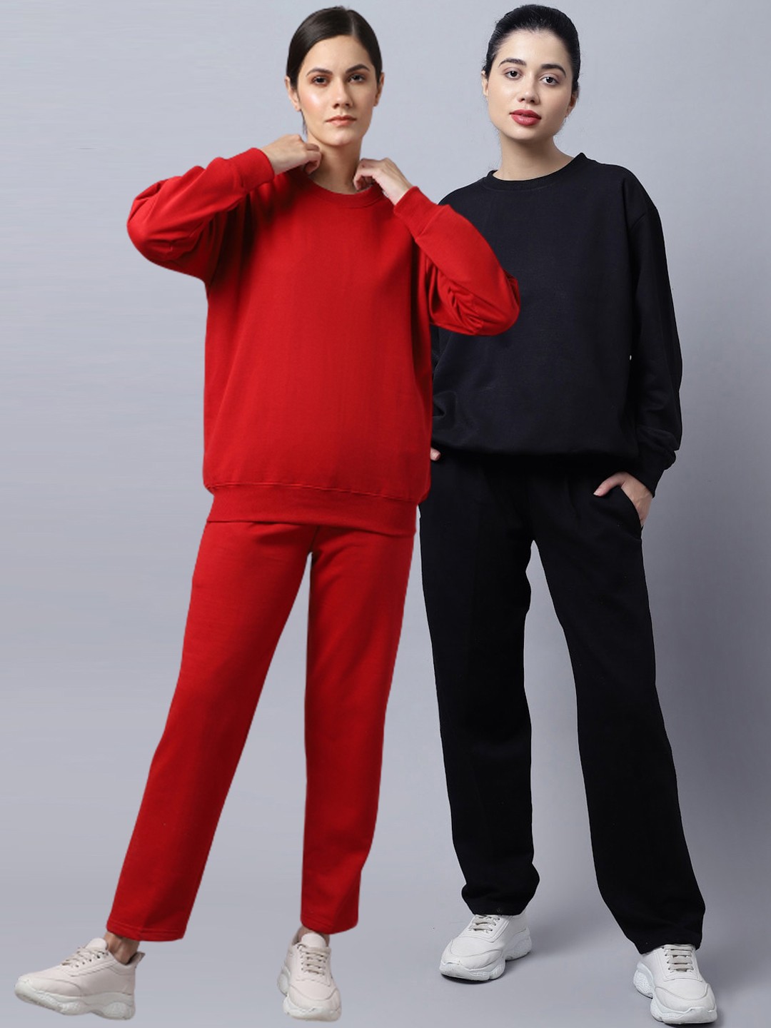 

VIMAL JONNEY Women Pack Of 2 Black & Red Solid Fleece Tracksuits
