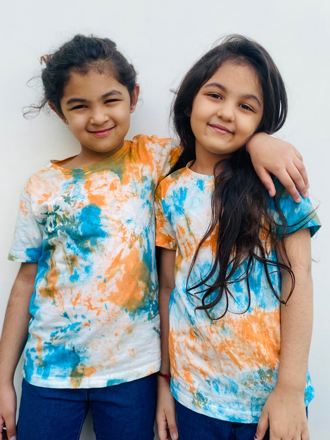 

luyk Navy Blue & Red Tie & Dyed DIY T-Shirt Kit