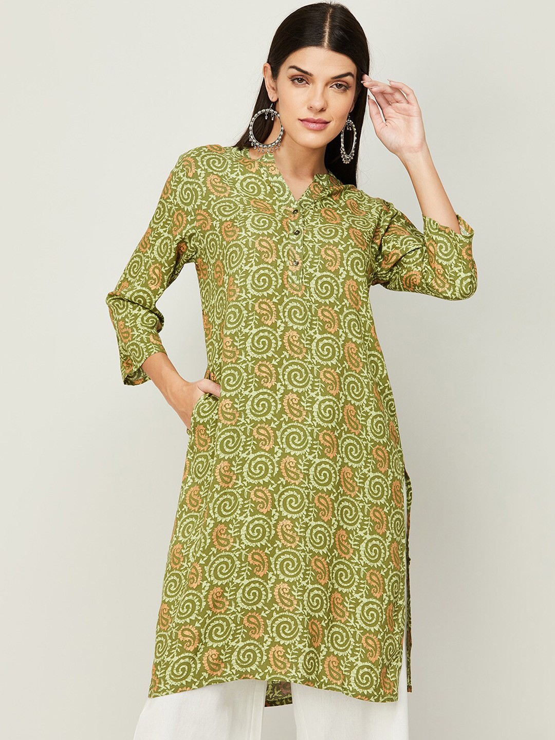 

Melange by Lifestyle Paisley Printed A-Line Regular Kurta, Olive